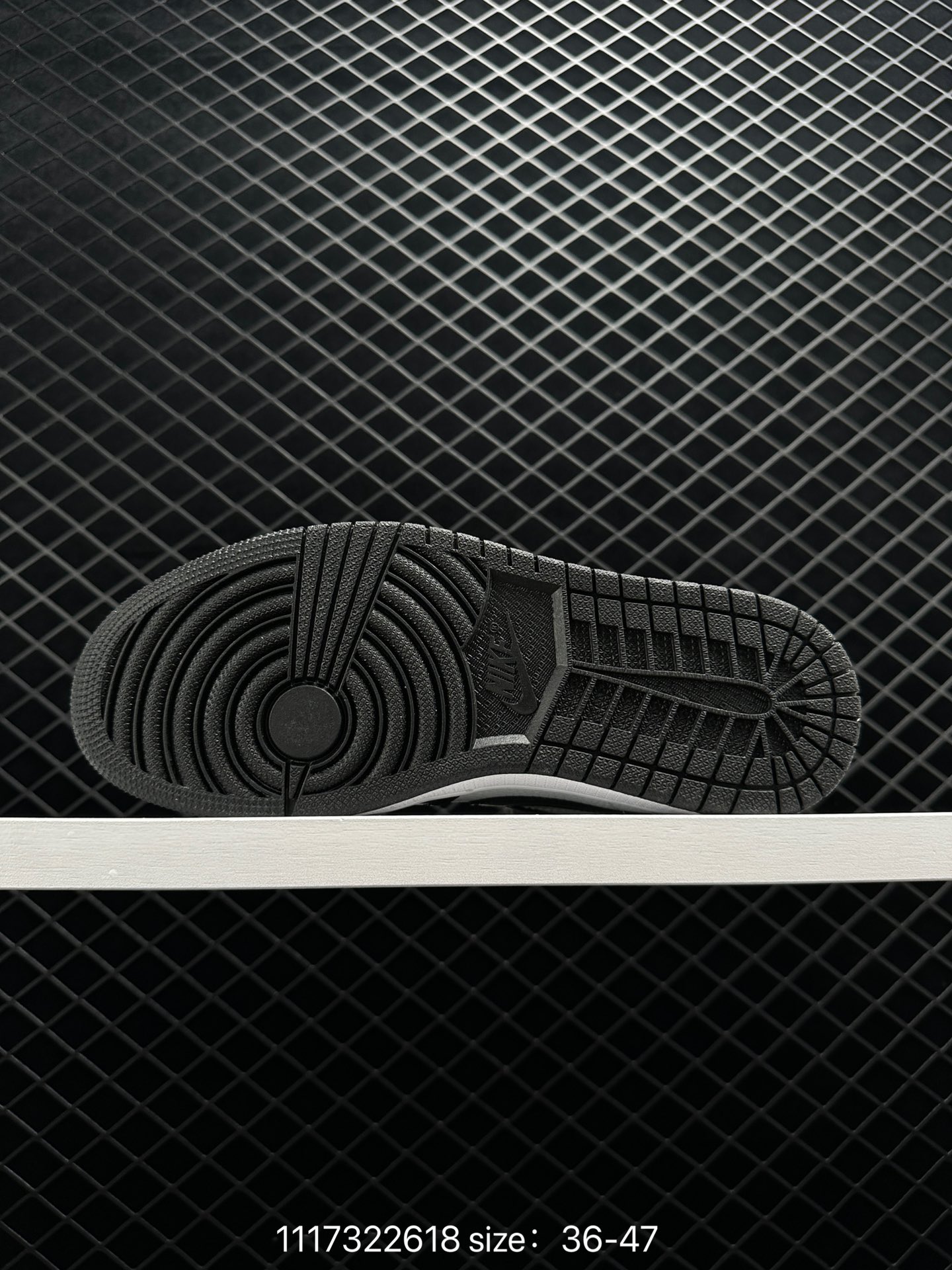 Air Jordan 1 Mid (GS) 